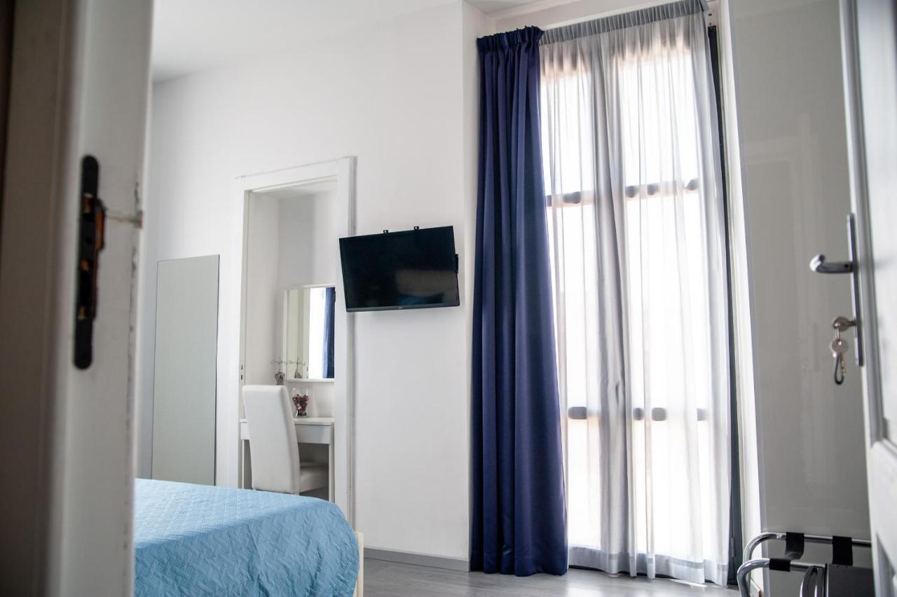 ريبوسْتو Casa Del Marchese B&B المظهر الخارجي الصورة