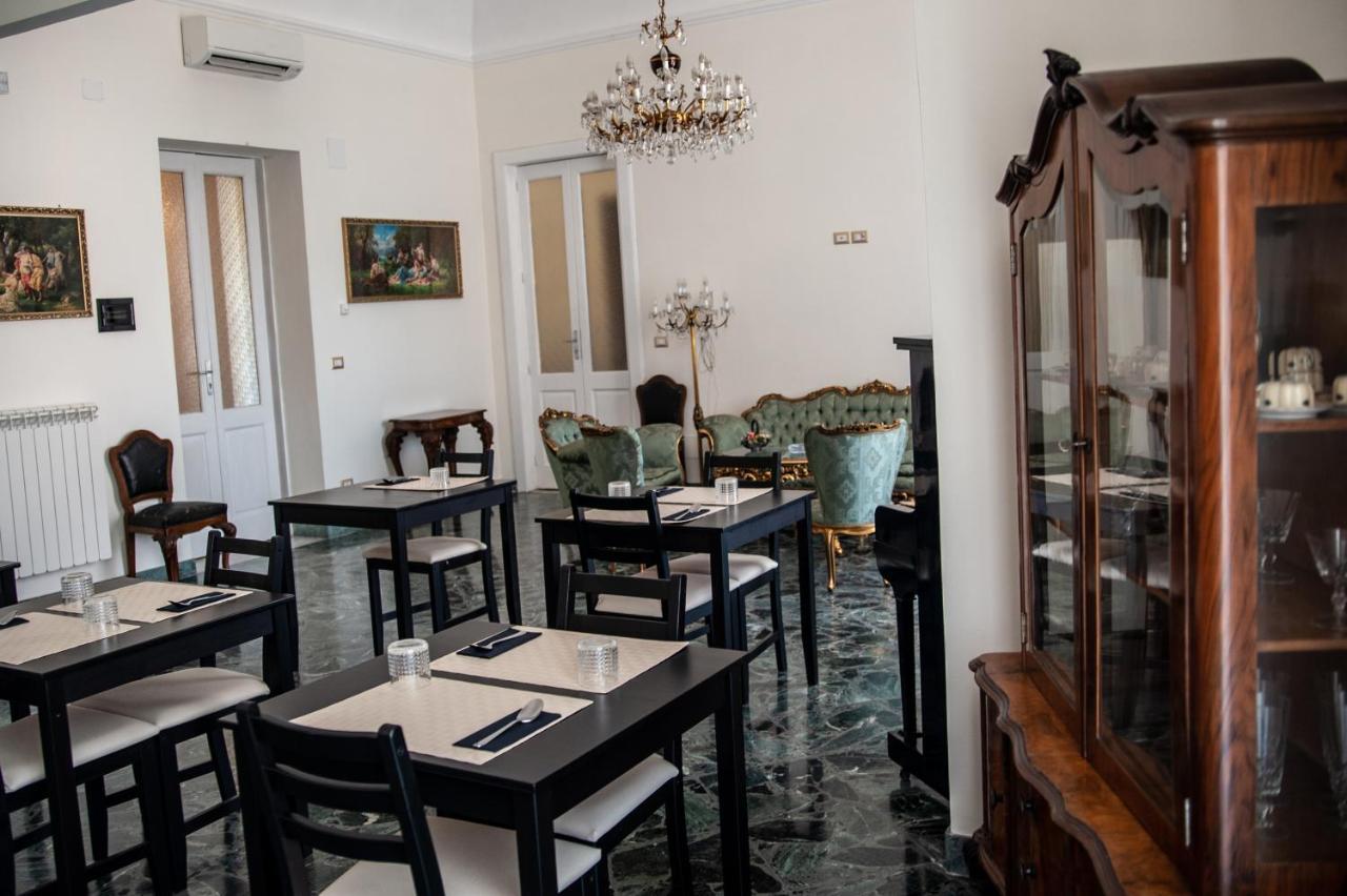 ريبوسْتو Casa Del Marchese B&B المظهر الخارجي الصورة