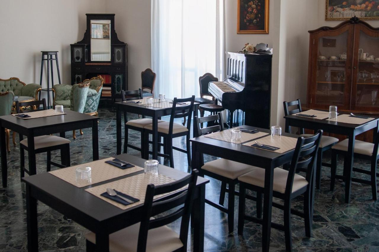 ريبوسْتو Casa Del Marchese B&B المظهر الخارجي الصورة